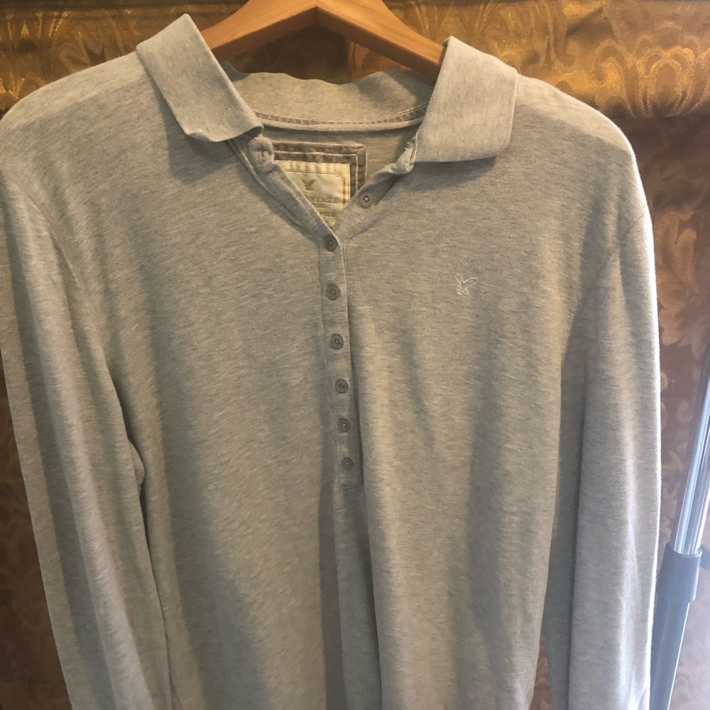 American Eagle long sleeve shirt